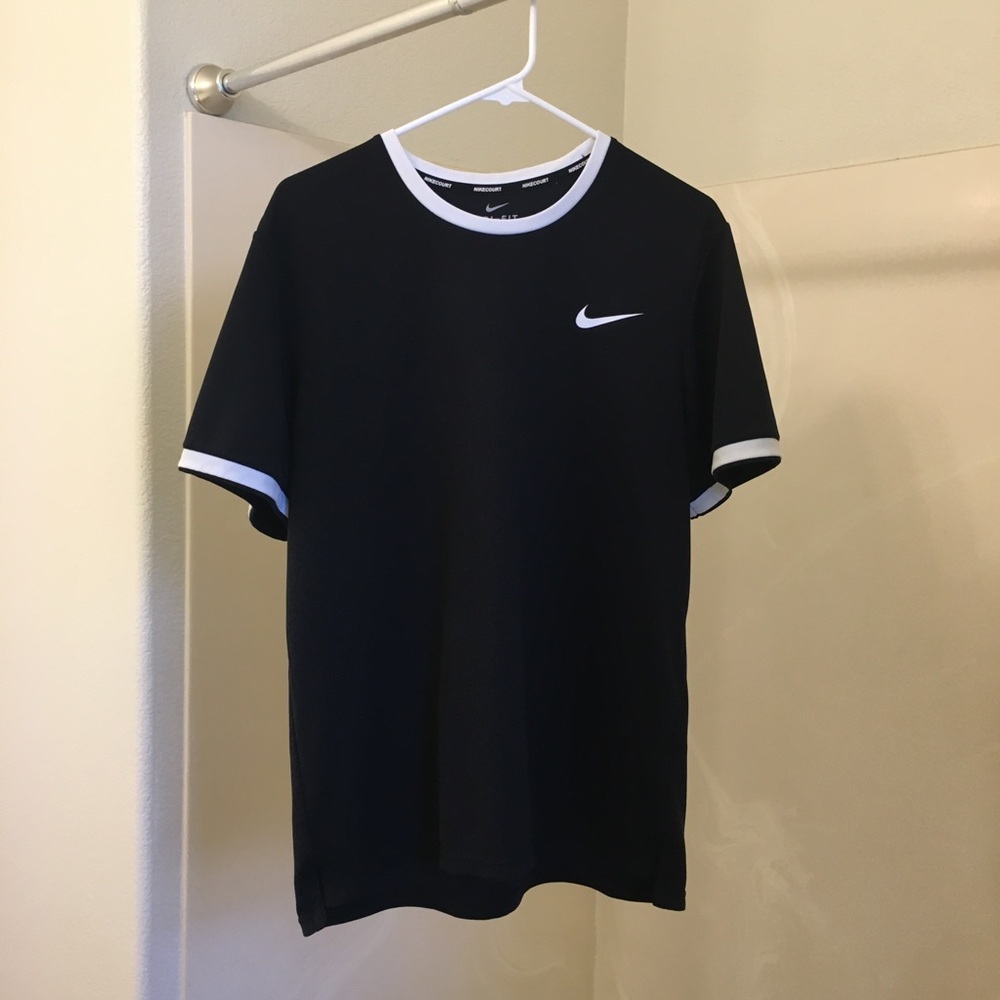 Nike Court Men’s Athletic T-Shirt